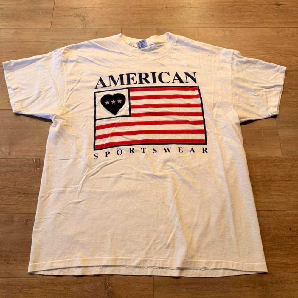1990s American Sports Wear white American flag tee Delta XL single stitch